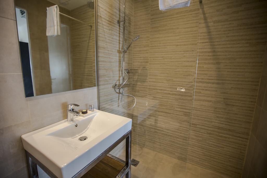 Bleu Rivage Hotel Кан Екстериор снимка