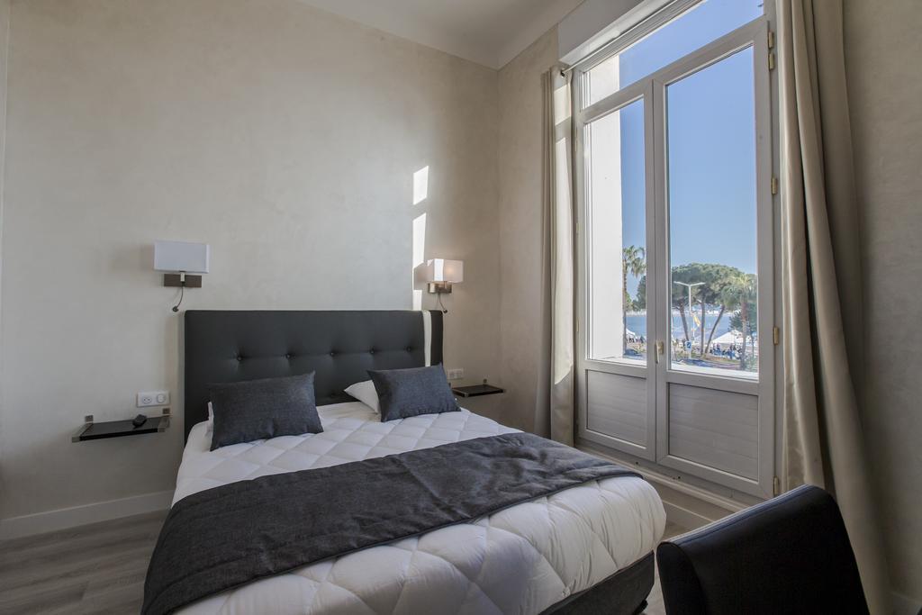 Bleu Rivage Hotel Кан Екстериор снимка
