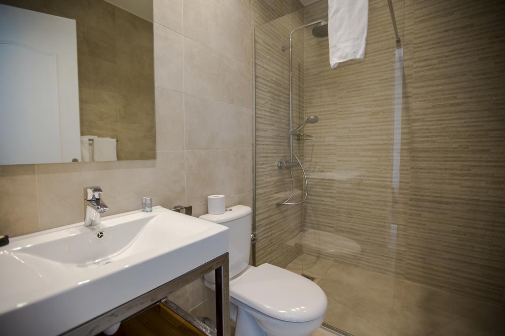 Bleu Rivage Hotel Кан Екстериор снимка